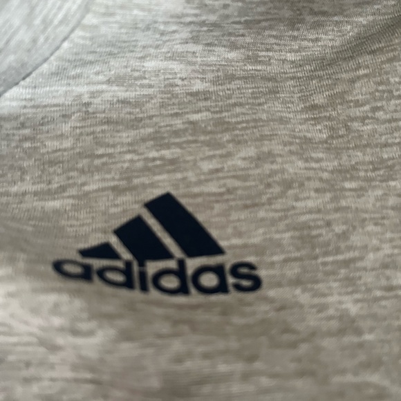 Adidas boys American gray with flag baseball shirt. - Picture 5 of 5